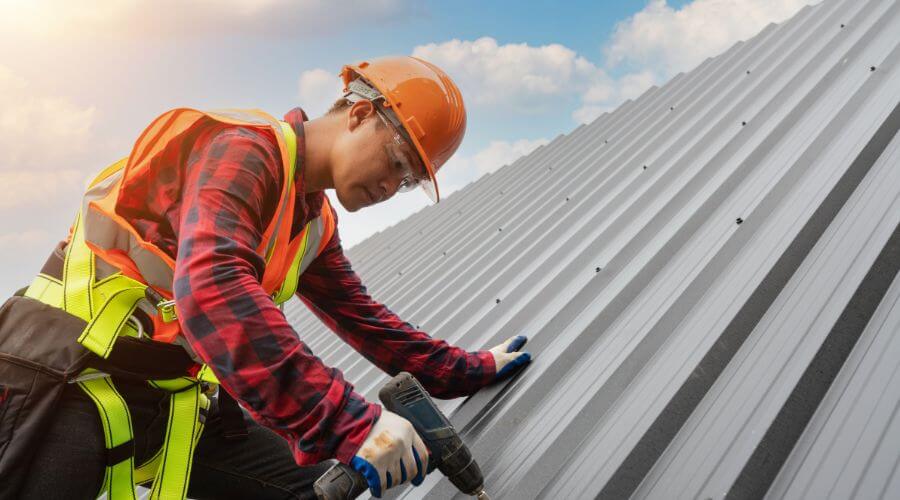 Professional residential roofers in Forman, ND
